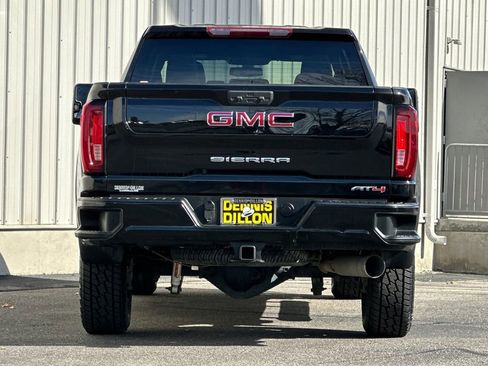 Used 2022 GMC Sierra 2500 AT4 image 5