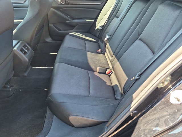 Used 2018 Honda Accord EX image 18