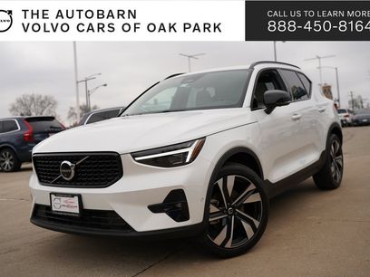 New 2025 Volvo XC40 B5 Plus w/ Protection Package Premier