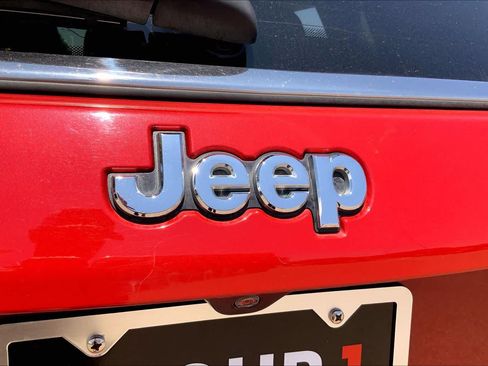 Used 2021 Jeep Compass Limited AWD/4WD image 33
