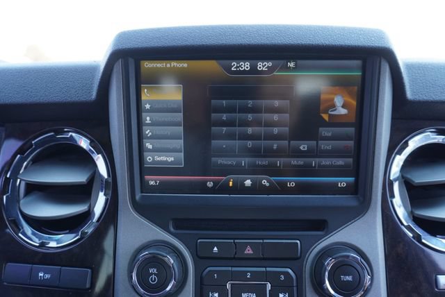 Used 2015 Ford F350 Platinum AWD/4WD image 32