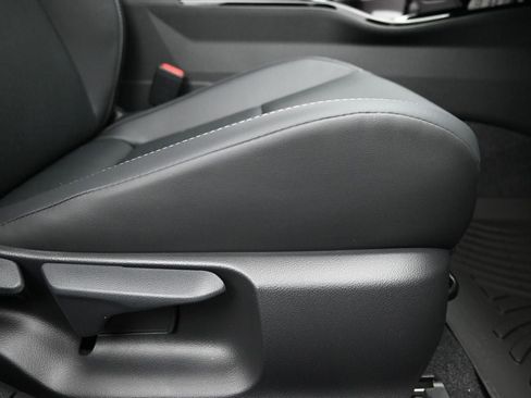 New 2026 Toyota Prius XLE image 12