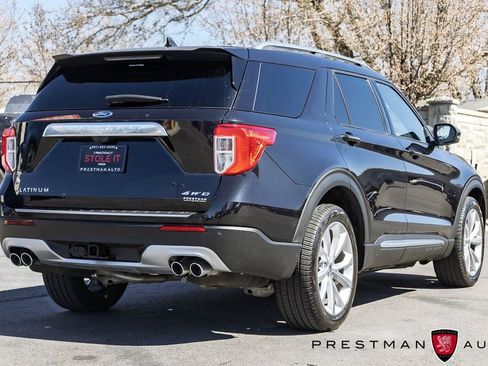 Used 2024 Ford Explorer Platinum w/ Technology Package image 23