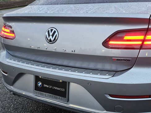 Used 2019 Volkswagen Arteon SEL Premium image 13