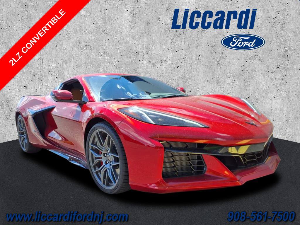 Used 2023 Chevrolet Corvette Z06 RWD image 1