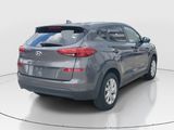 Used 2021 Hyundai Tucson SE w/ Cargo Package image 3