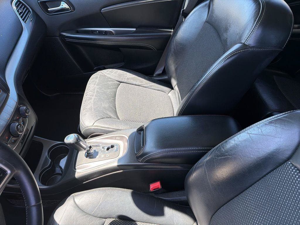 Used 2018 Dodge Journey Crossroad FWD image 43