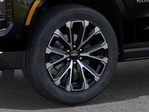 New 2026 Chevrolet Suburban High Country image 9