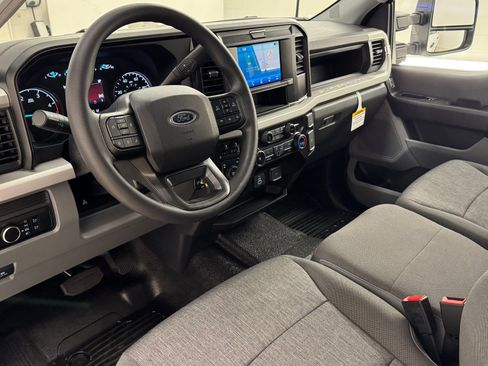 New 2026 Ford F250 XL image 33