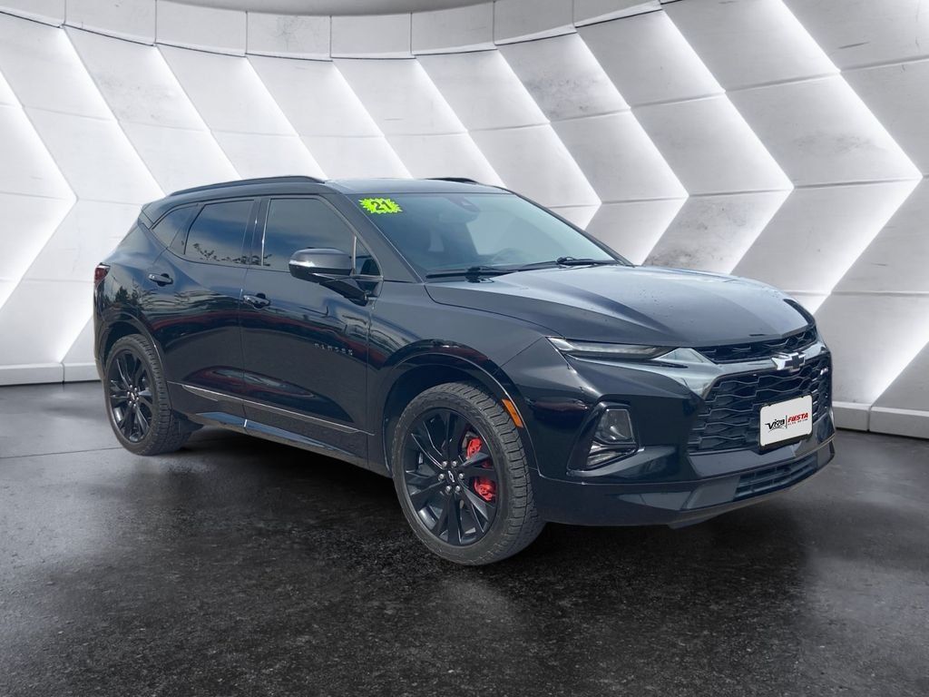 Used 2021 Chevrolet Blazer RS FWD image 1