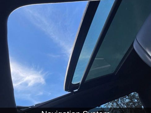 Used 2022 Toyota Tundra Platinum w/ Advanced Package image 3