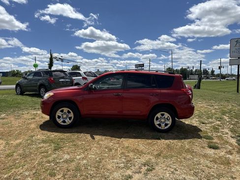 Used 2011 Toyota RAV4 4WD w/ Base L4 Extra Value Pkg image 11