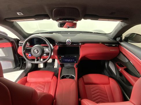 Certified 2024 Maserati GranTurismo Trofeo image 27