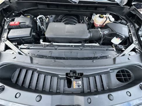 Used 2023 Cadillac Escalade Sport w/ LPO, ONYX Package image 31