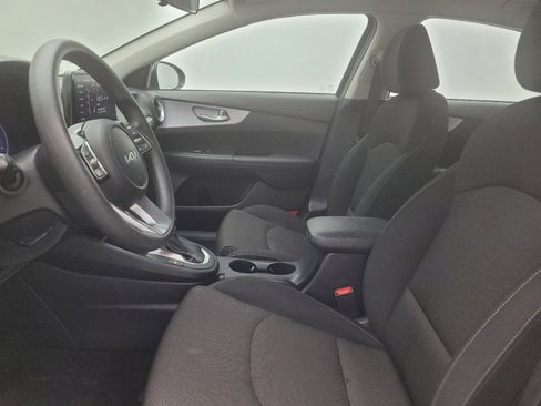 Used 2024 Kia Forte LXS FWD image 17