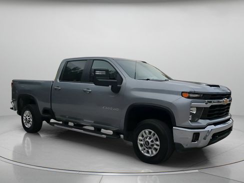 Used 2025 Chevrolet Silverado 2500 LT w/ Convenience Package AWD/4WD image 36