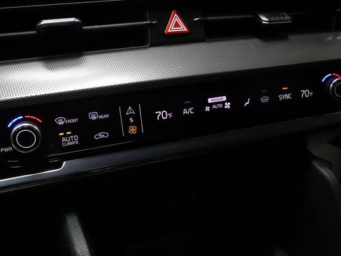 Used 2023 Kia Sportage SX image 31