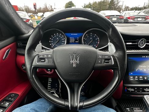 Used 2020 Maserati Quattroporte S GranSport Q4 image 11