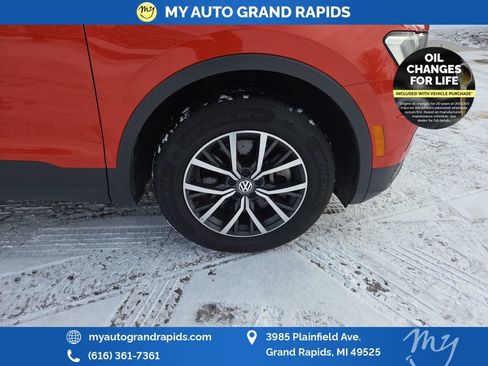 Used 2019 Volkswagen Tiguan SEL image 32