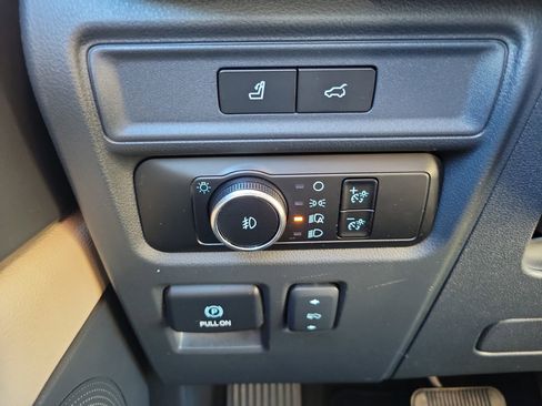 Used 2024 Ford Expedition Max Limited image 26