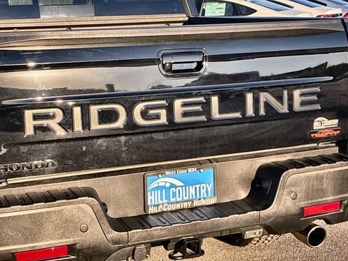 Certified 2025 Honda Ridgeline TrailSport image 13