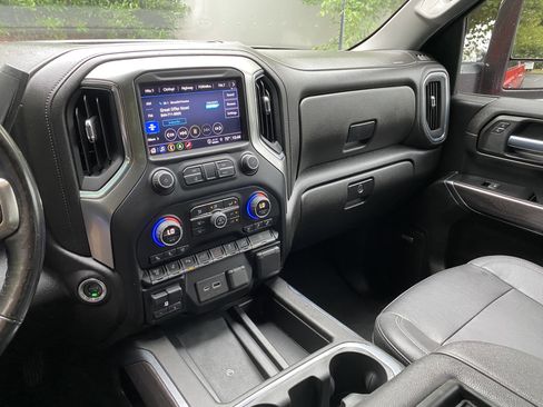 Used 2022 Chevrolet Silverado 2500 LTZ w/ LTZ Premium Package AWD/4WD image 26
