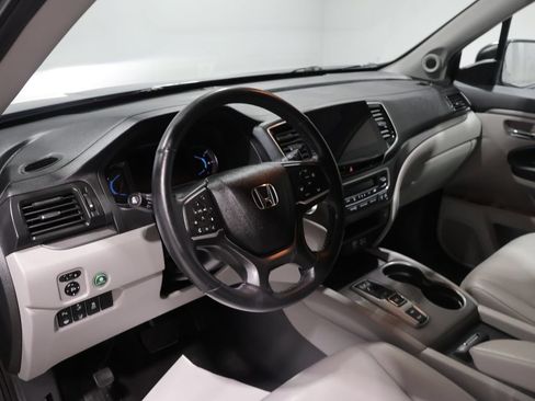Used 2021 Honda Pilot Black Edition image 16