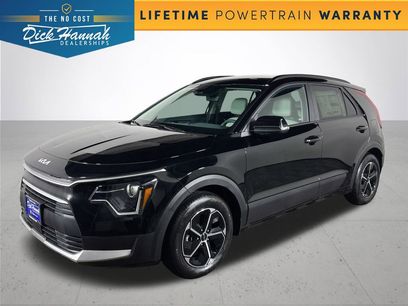 New 2025 Kia Niro EX