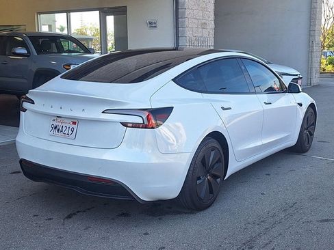 Used 2024 Tesla Model 3 image 5