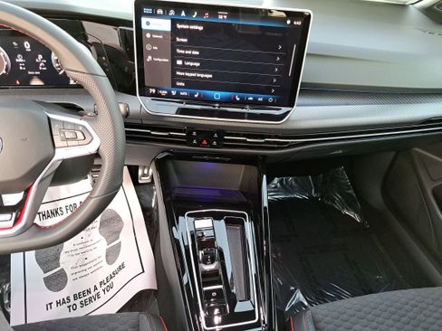 New 2026 Volkswagen GTI SE image 19