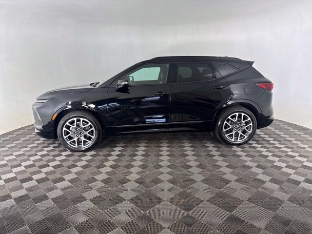 Used 2023 Chevrolet Blazer RS w/ Enhanced Convenience Package AWD/4WD image 8