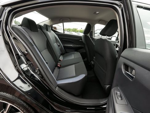 Used 2025 Nissan Versa SV w/ Trunk Package FWD image 38
