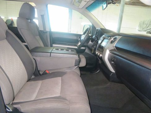 Used 2017 Toyota Tundra SR5 w/ TRD Off Road Package image 34