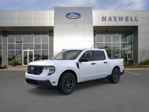 New 2025 Ford Maverick XLT w/ XLT Luxury Package image 22