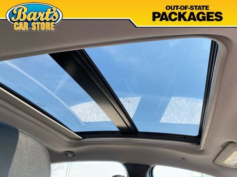 Used 2017 Chevrolet Malibu LT w/ Leather Package image 16