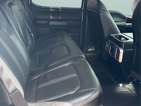 Used 2015 Ford F150 Platinum w/ Equipment Group 701A Luxury AWD/4WD image 18