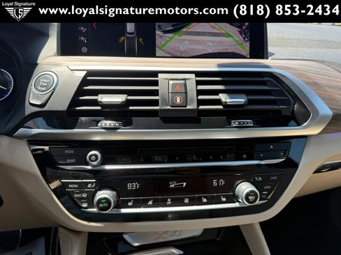 Used 2019 BMW X4 xDrive30i w/ M Sport Package 2 AWD/4WD image 33