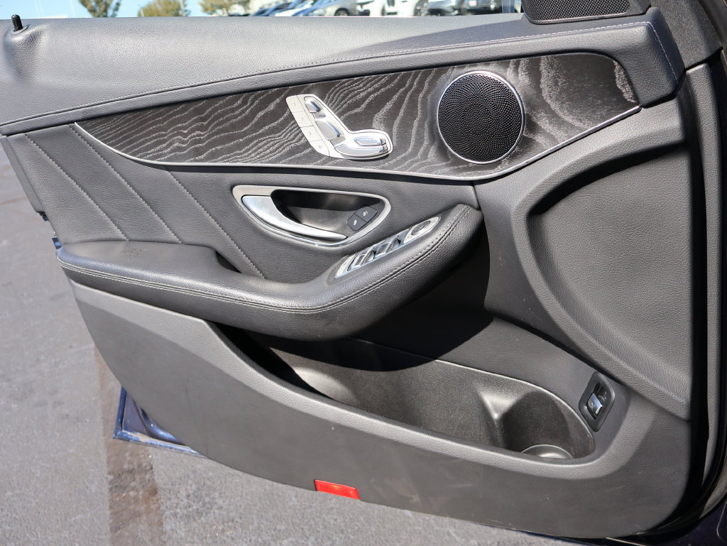 Used 2016 Mercedes-Benz C 300 Sedan image 37