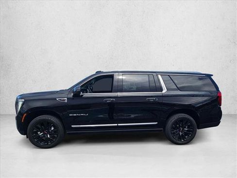 New 2026 GMC Yukon XL Denali w/ Sun & Power Step Package AWD/4WD image 5