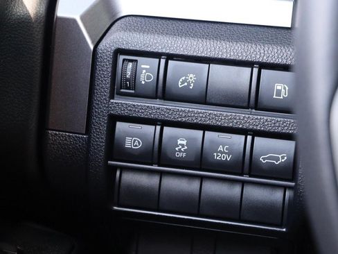Certified 2025 Toyota 4Runner TRD Off-Road Premium AWD/4WD image 24