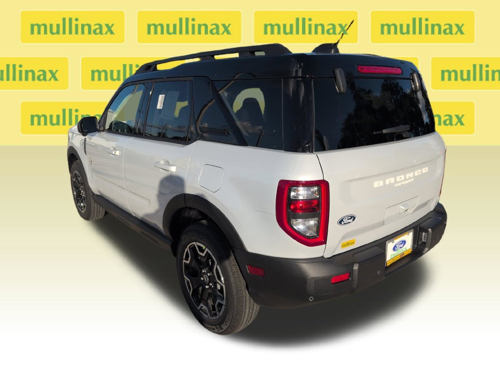 New 2026 Ford Bronco Sport Outer Banks w/ Outer Banks Tech Package+ AWD/4WD image 9
