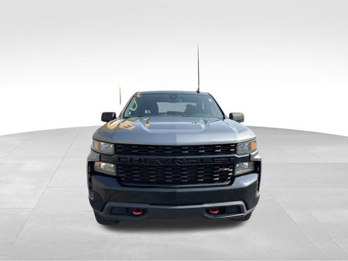 Used 2021 Chevrolet Silverado 1500 Custom Trail Boss w/ Safety Confidence Package AWD/4WD image 2