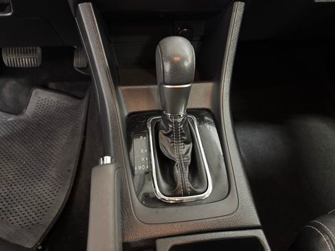 Used 2015 Subaru Impreza 2.0i Limited w/ Popular Package #2 image 26