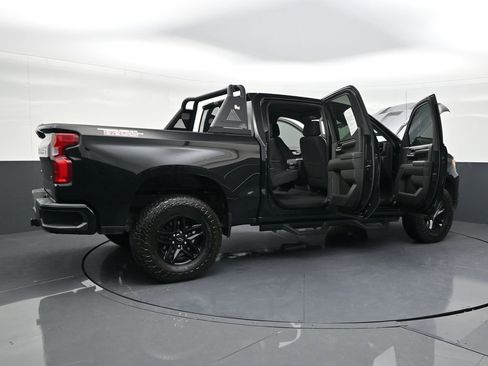 Used 2022 Chevrolet Silverado 1500 LT Trail Boss AWD/4WD image 30