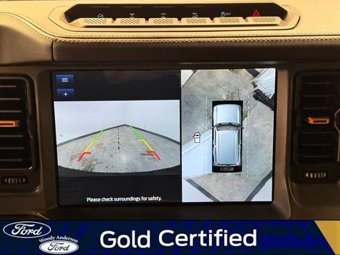 Certified 2024 Ford Bronco Badlands image 16