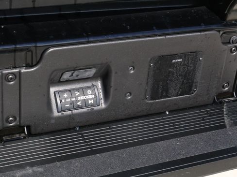 Used 2022 GMC Sierra 1500 Denali image 9