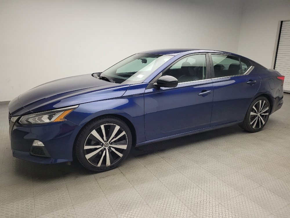 Used 2019 Nissan Altima 2.5 SR FWD image 2