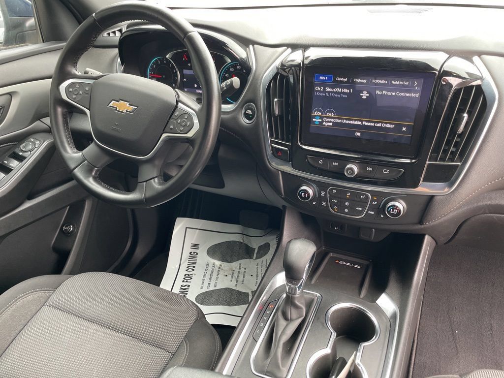 Used 2022 Chevrolet Traverse LT FWD image 22