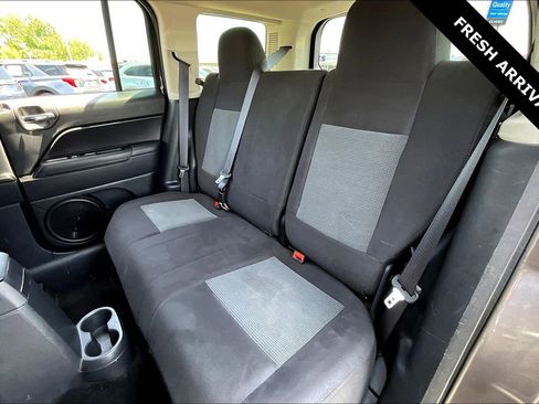 Used 2016 Jeep Patriot Sport w/ Power Value Group image 20