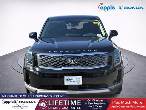 Used 2021 Kia Telluride LX FWD image 2